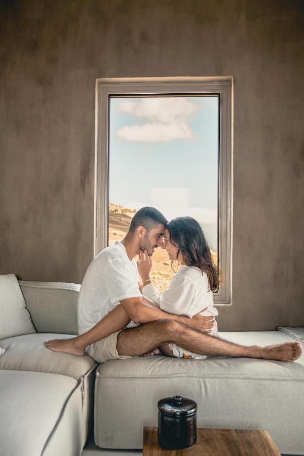 Santorini Sky, The Lodge Pýrgos Dış mekan fotoğraf